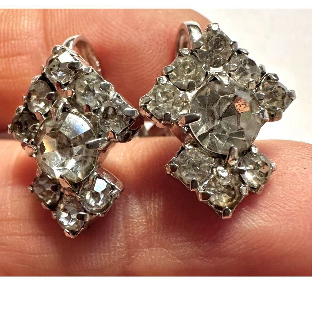 Silver tone rhinestone vintage clip on earrings